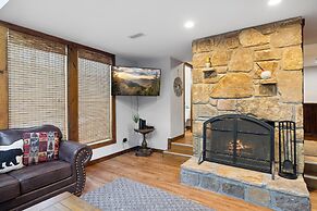 A Gatlinburg Getaway #1228