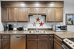 A Gatlinburg Getaway #1228