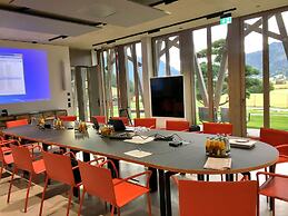 Lartor Resort