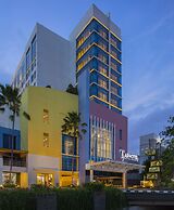 Artotel TS Suites Surabaya