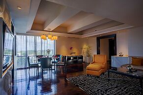 Artotel TS Suites Surabaya