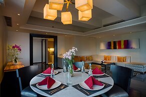 Artotel TS Suites Surabaya