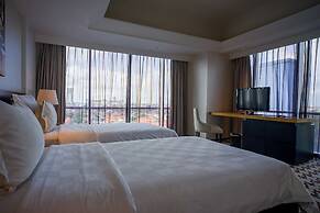 Artotel TS Suites Surabaya