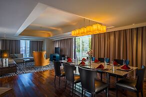 Artotel TS Suites Surabaya
