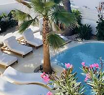 Byblos Aqua, The Amazing Sea Front Villa