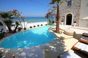 Byblos Aqua, The Amazing Sea Front Villa