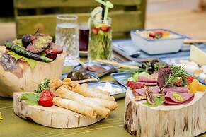 Vista Del Amor Faralya