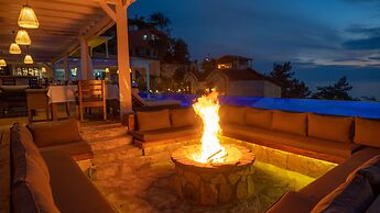 Vista Del Amor Faralya