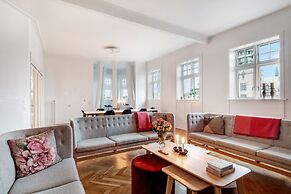 250 Sqm Smack Bang in the Center of Copenhagen