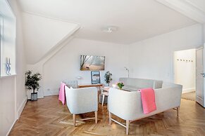 250 Sqm Smack Bang in the Center of Copenhagen