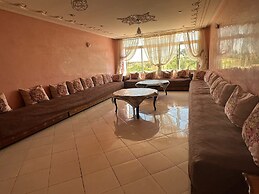 Stunning 3-bed Villa in Fes Near fes Sais Airport