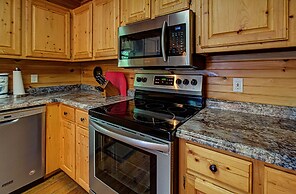 Mountain Creek #3584 by Aunt Bug's Cabin Rentals