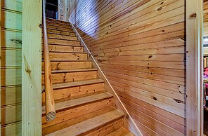 Mountain Creek #3584 by Aunt Bug's Cabin Rentals