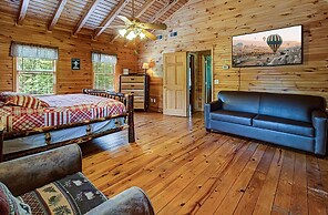 Mountain Creek #3584 by Aunt Bug's Cabin Rentals