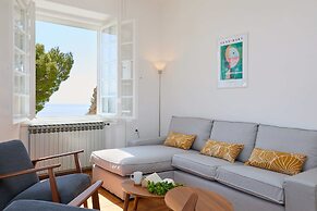 Hedera Estate, Hedera A30