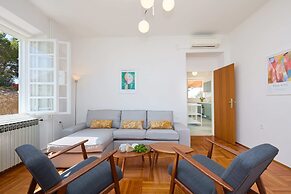 Hedera Estate, Hedera A30