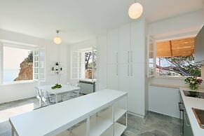 Hedera Estate, Hedera A30