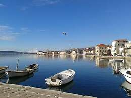 Sedam Bisera 11 - Charming & in Center - A1