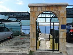 Zlato - With Pool - SA5 Maslina