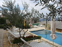 Zlato - With Pool - SA5 Maslina