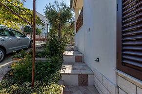 Mirica - Close to the Beach - A1