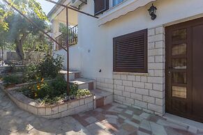 Mirica - Close to the Beach - A1