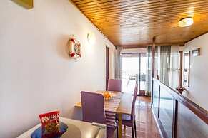 Mare - Close to the sea - A1