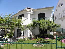 Mare - Close to the sea - A1