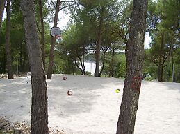 Denis - 100 m From Beach - H