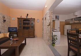 Denis - 100 m From Beach - H