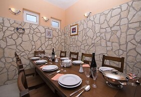 Denis - 100 m From Beach - H