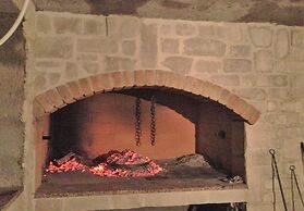 Luce - Pool and View - A1