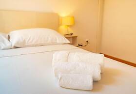 Luce - Pool and View - A1