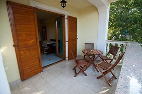 Luka - Free Parking - A4