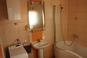 Niko - With Pool - A3