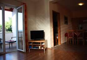 Niko - With Pool - A3