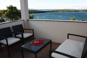 Niko - With Pool - A3