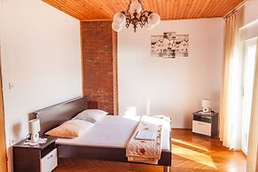 Stjepan - 10m From Beach - A1