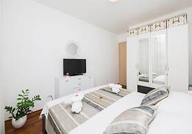 Bosiljka-comfortable and Modern - A1