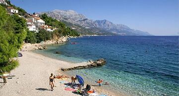 Neve - 100 m From Pebble Beach - A1