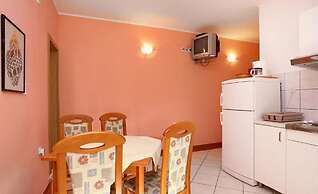 Neve - 100 m From Pebble Beach - A1