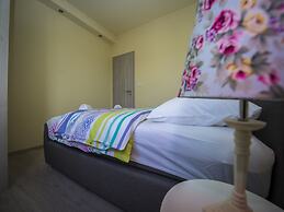 Mar - With View - A1-blue