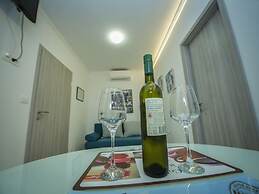 Mar - With View - A1-blue