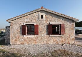 Mari - Whole Island for you - H