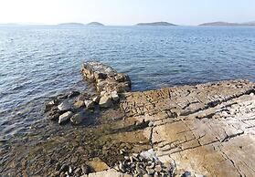 Mari - Whole Island for you - H