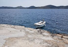 Mari - Whole Island for you - H