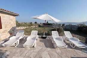 Mari - Whole Island for you - H