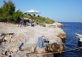 Mari - Whole Island for you - H