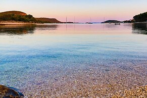 Novis - Close to the sea - A5 Tina