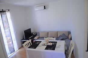 Mira 1 - Family Apartment - A Duje